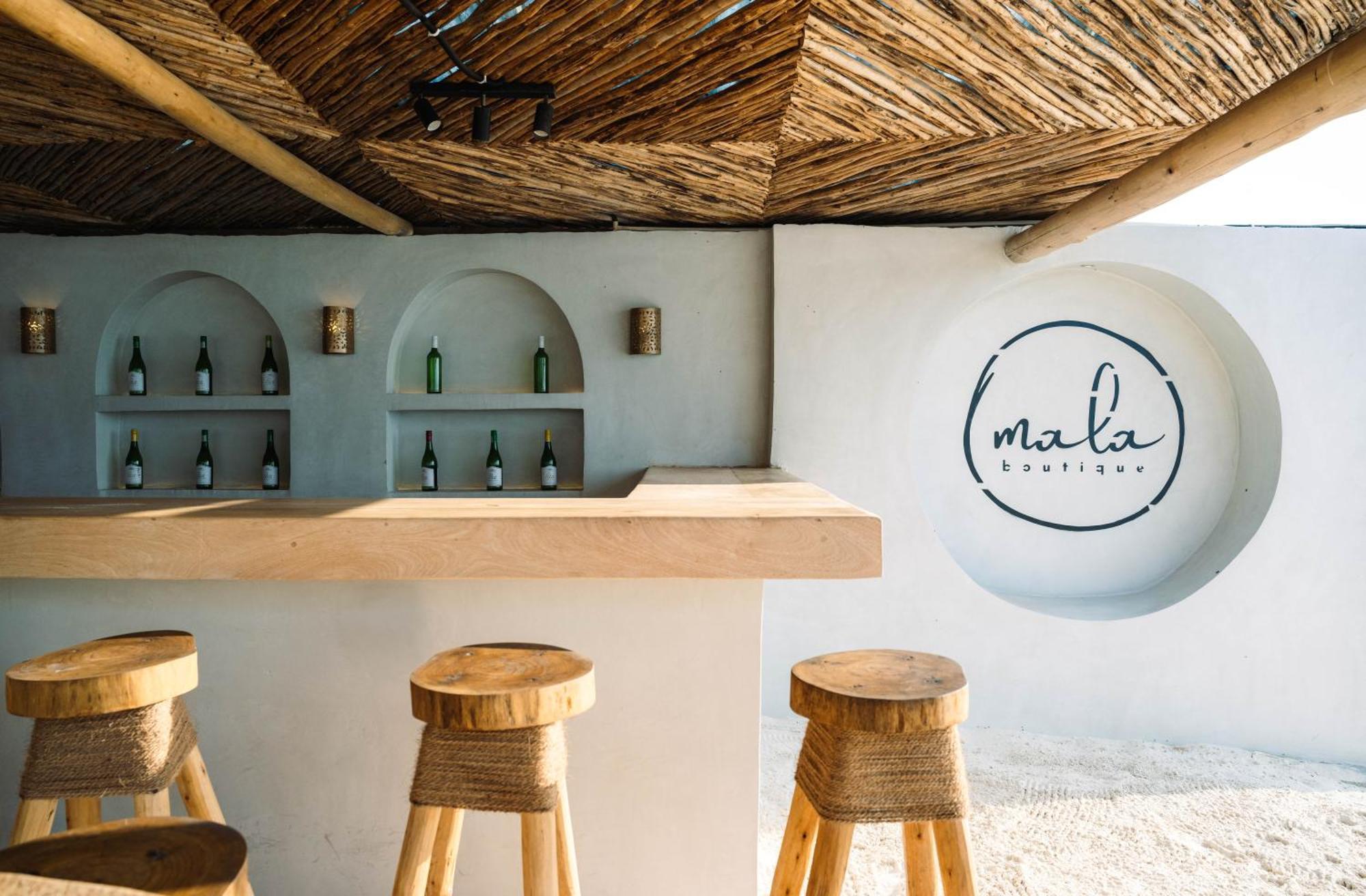Mala Boutique Hotel Bwejuu Buitenkant foto